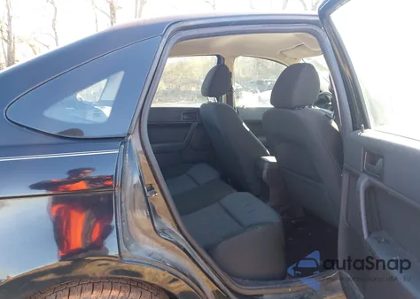 2008 Ford Focus Se/Ses из США, поврежденный, VIN 1FAHP35N48W217909